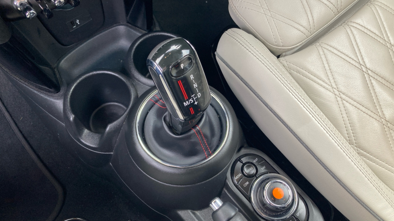 MINI Hatchback 2.0 Cooper S Exclusive II 3dr Auto Petrol Hatchback